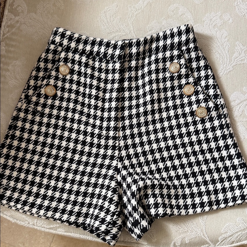 Elegant Houndstooth High Waist Shorts